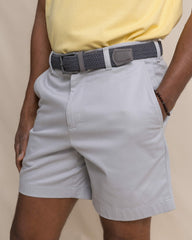 Channel Marker 7" Chino Short - Seagull Grey Southern Tide Outlets