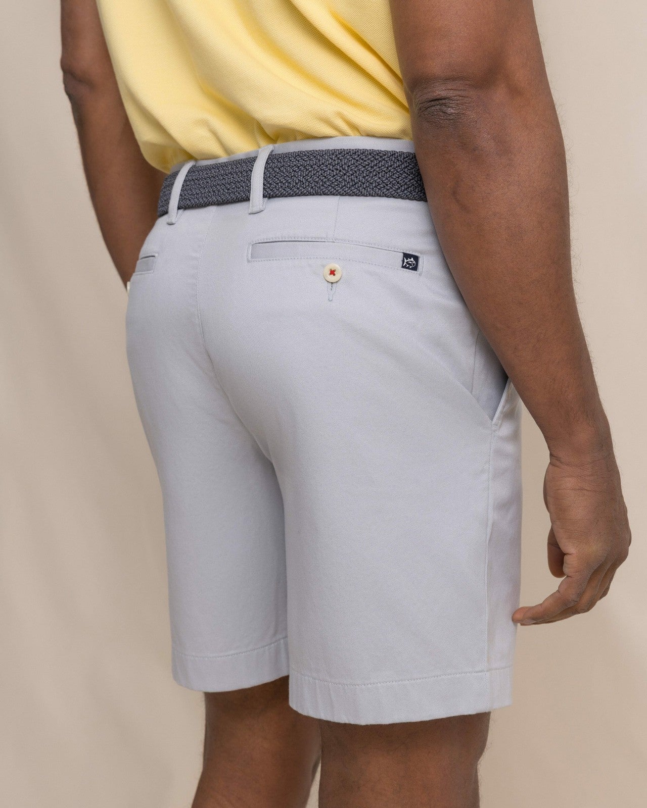 Channel Marker 7" Chino Short - Seagull Grey Southern Tide Outlets