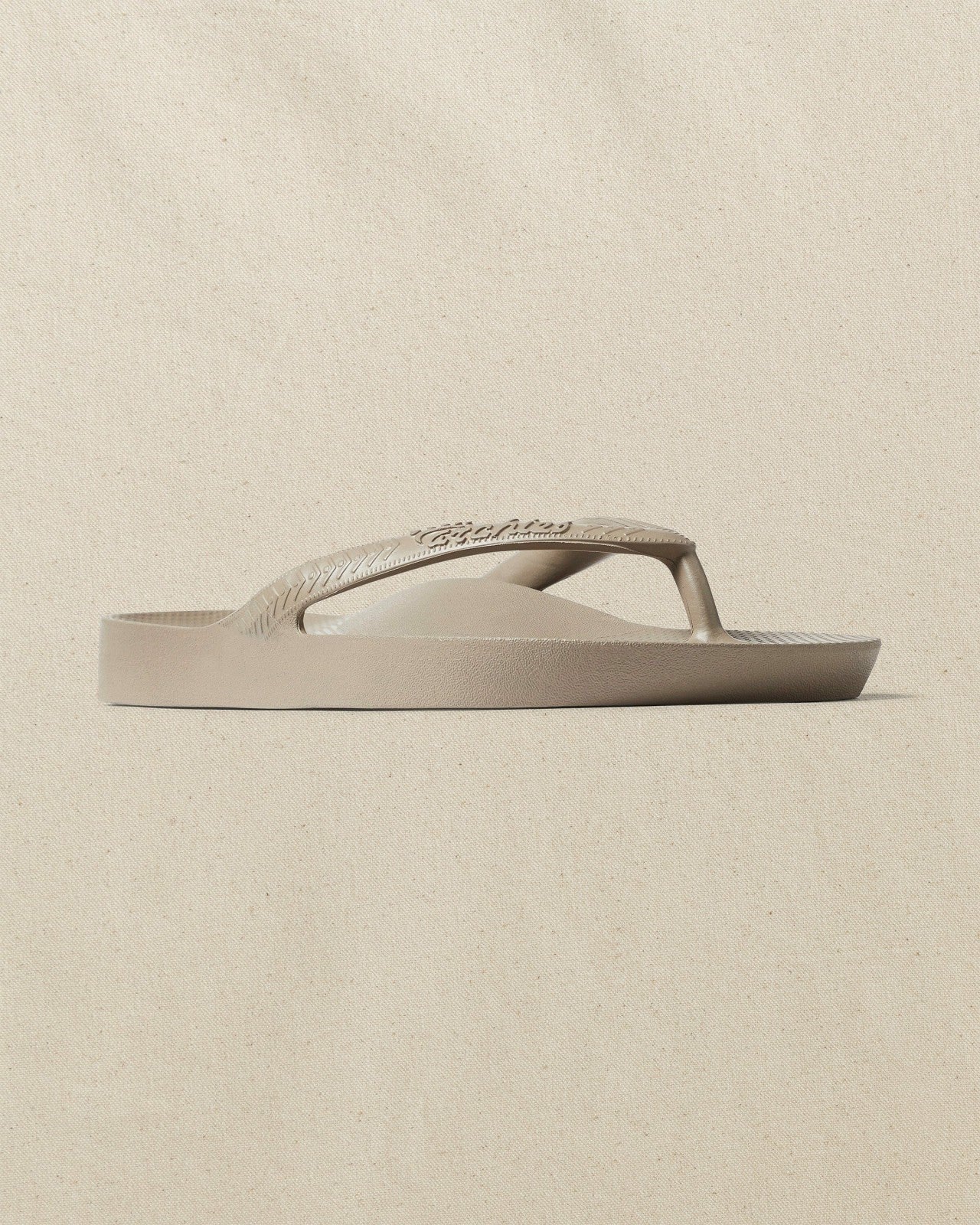 Archies Taupe Arch Support Flip Flop Southern Tide Exclusive Deal
