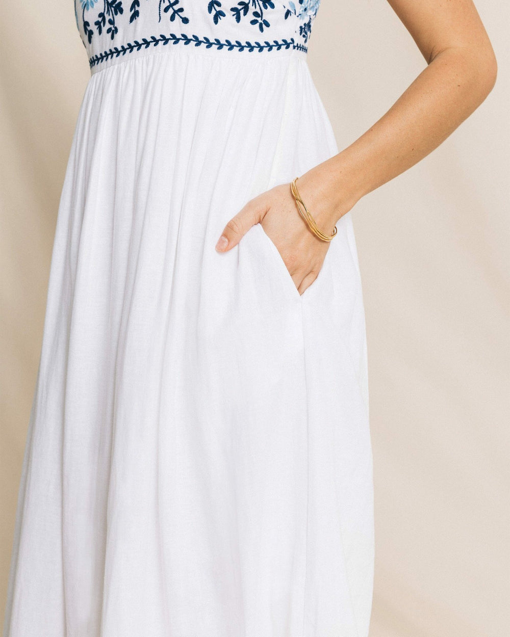 Erilyn Embroidered Midi Dress Southern Tide Outlets