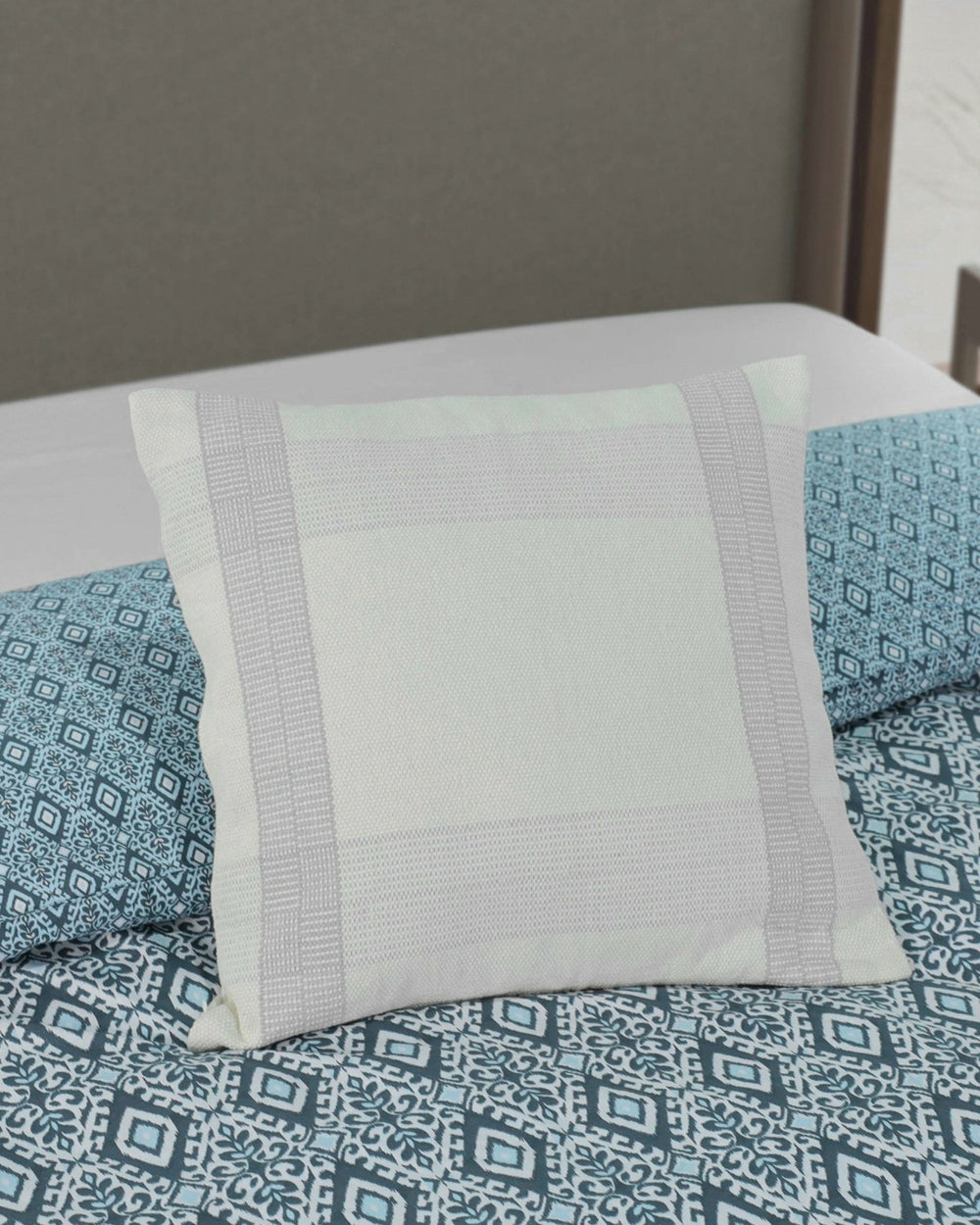Villa Square Decorative Pillow Southern Tide Hot Deal