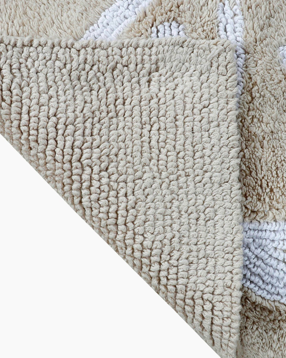 Reversible Skipjack Bath Rug - 17”W x 24”L – Southern Tide Southern Tide Limited Offer